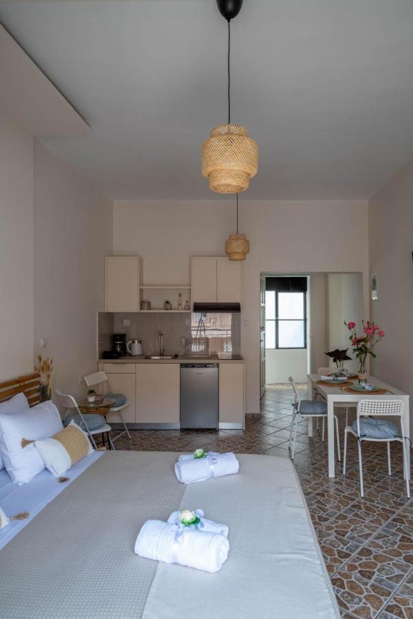 Four Seasons Apartment Chania  Exterior photo